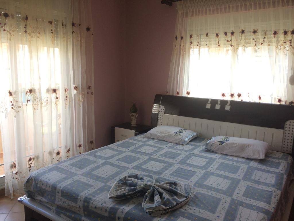 Vila Ridvani คอร์เชอ ภายนอก รูปภาพ